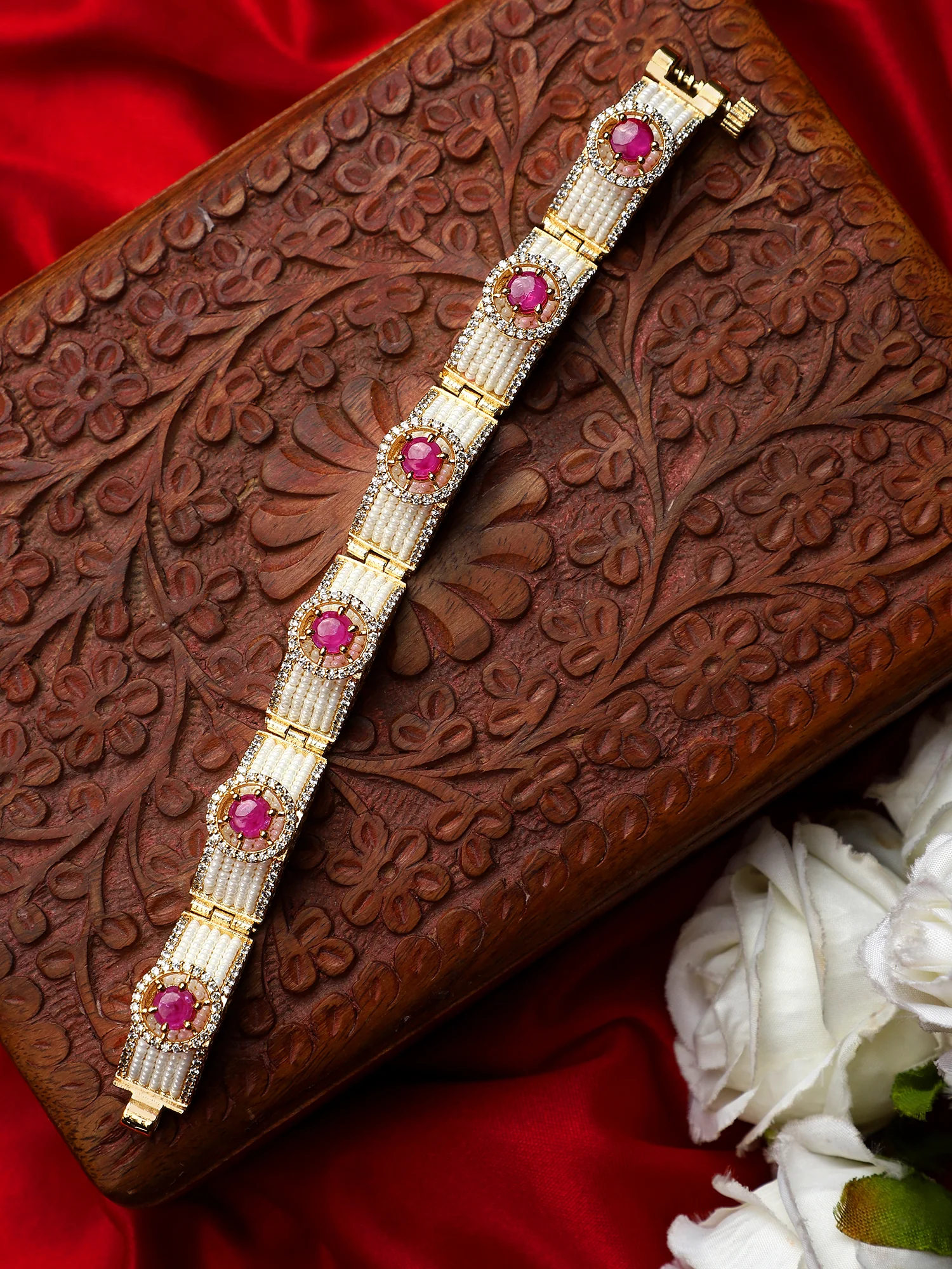 Beautiful Red stone Beaded chain bracelet